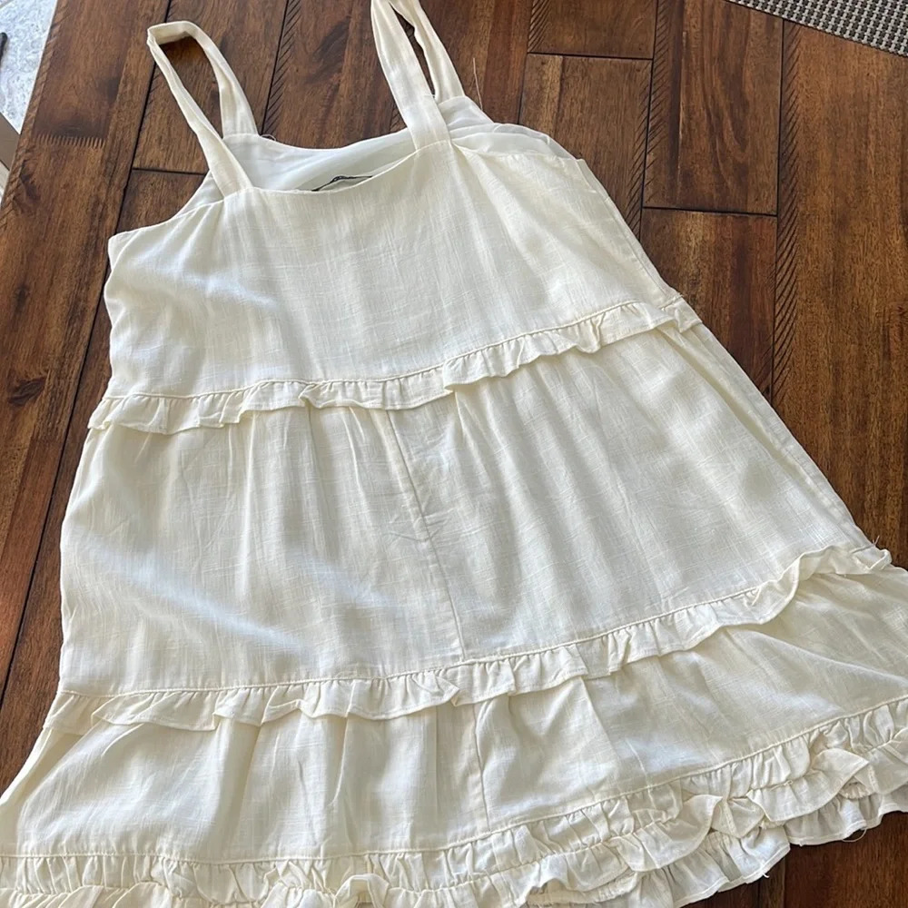 Black Tape Tiered Ruffled Sleeveless Dress petite large cream beige - Picture 11 of 16